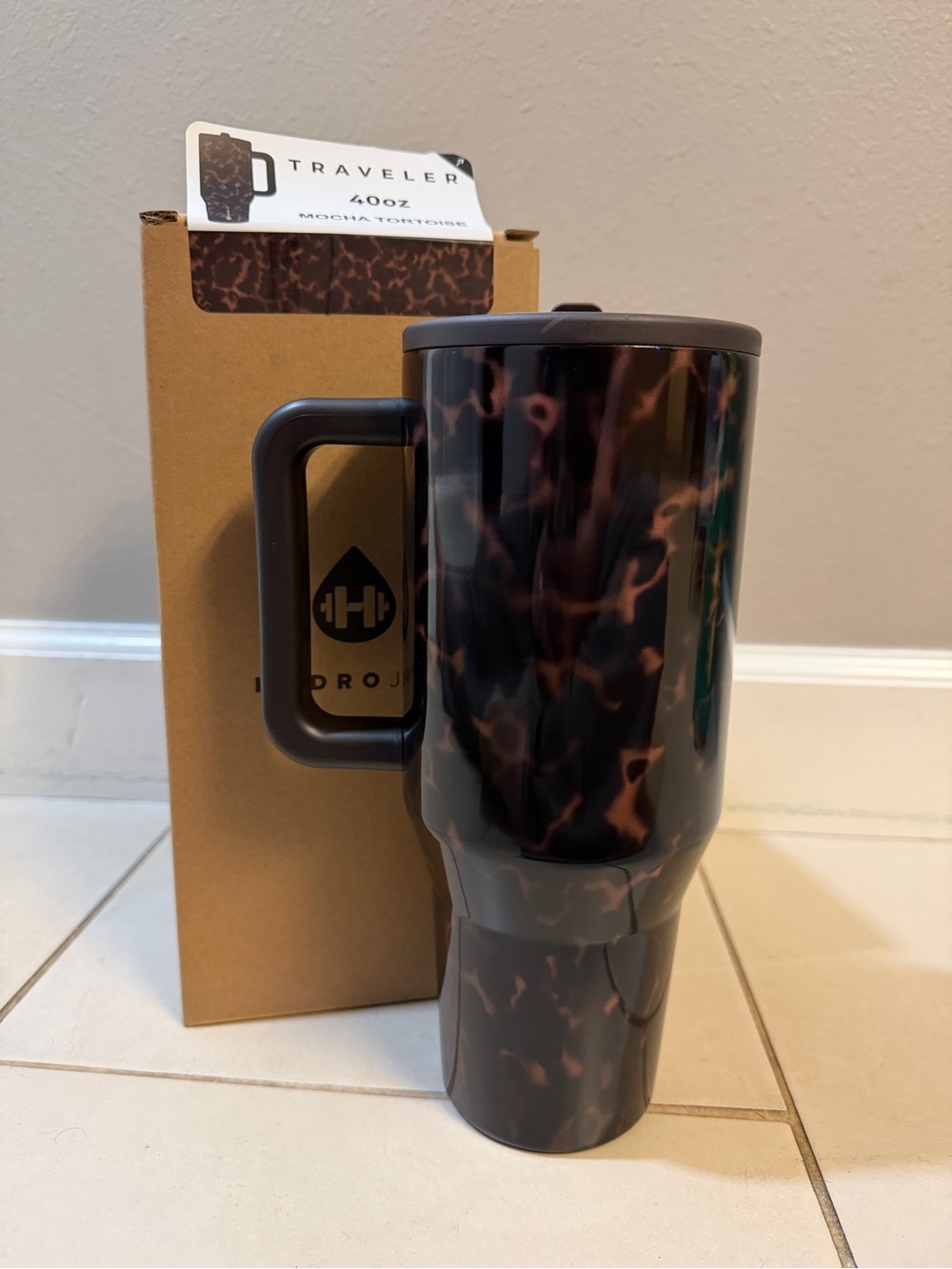 NWT HydroJug Mocha Tortoise 40oz. Traveler Tumbler